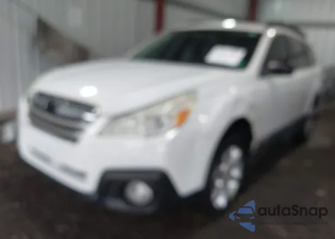 2014 Subaru Outback 2.5I z USA, uszkodzony, nr VIN 4S4BRBAC1E3306337